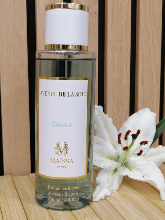 BRUME AVENUE DE LA SOIE . MAISSA PARIS